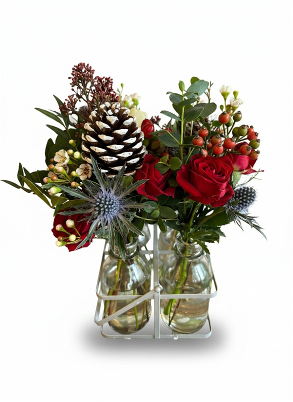 Christmas 2025 | Festive Bottle Crate Arrangement