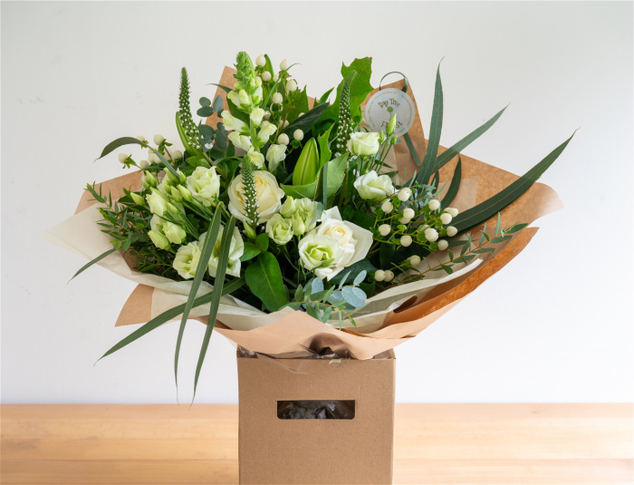 Bouquets and Jam Jars | Mothers Day 2025 | Cowes Week