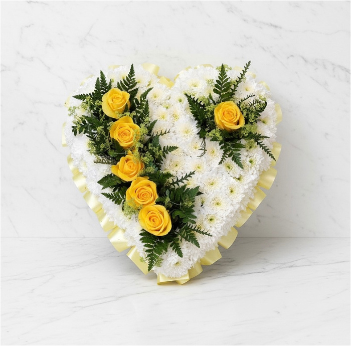 Funeral Tributes | Floral massed Heart Tribute