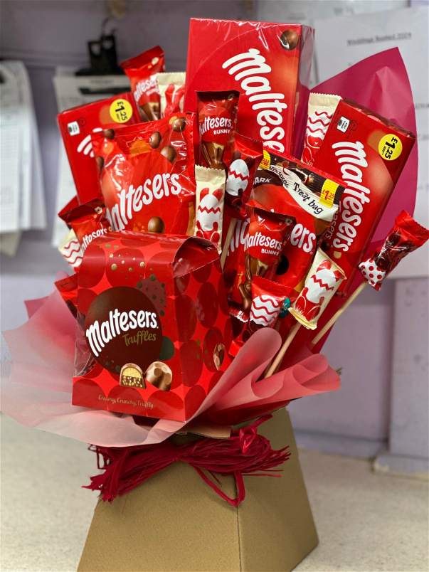 Chocolate, Sweet and Crisp Bouquets | Christmas 2024 | All Malteser Chocolate Bouquet