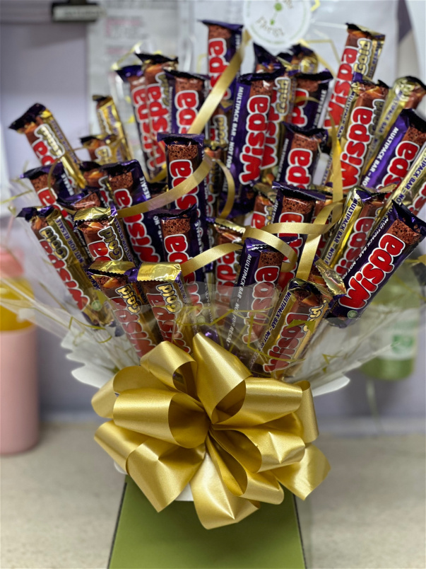 Chocolate, Sweet and Crisp Bouquets | Mothers Day 2025 | All Wispa Chocolate bouquet