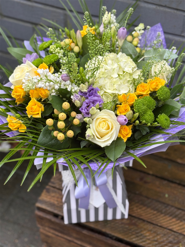 Gift Flowers | Florist Fancy