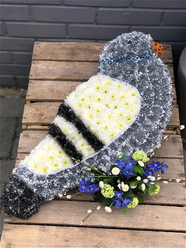 Funeral Flowers | Personal Tributes | Pigeon Tribute