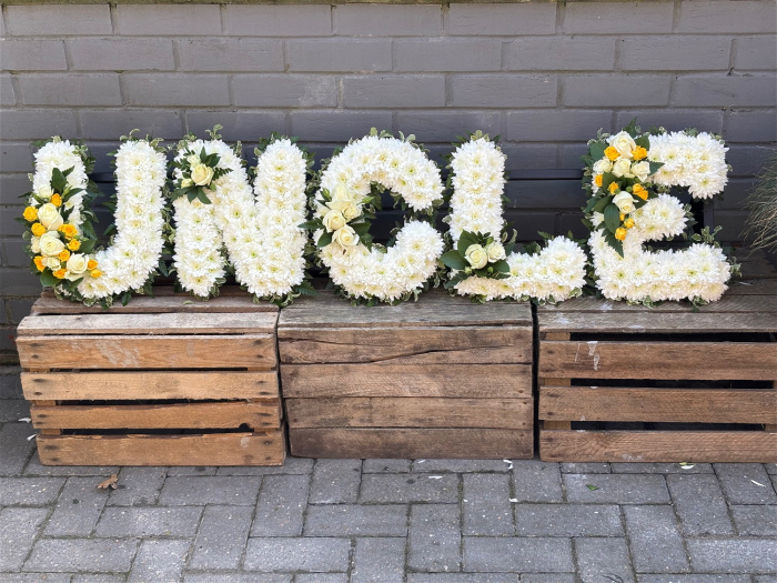 Funeral Flowers | Funeral Letters | UNCLE Foliage edge