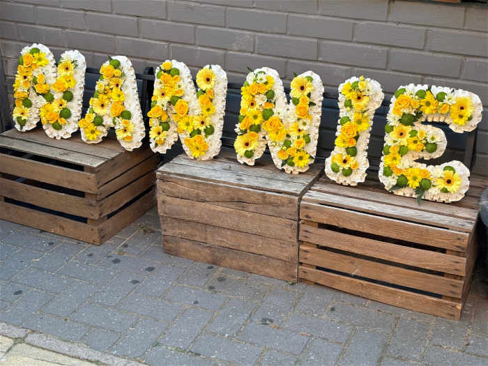 Funeral Flowers | Funeral Letters | NANNIE Vintage letter Tribute