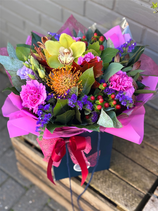 Gift Flowers | Vanilla Blue Gift Bag