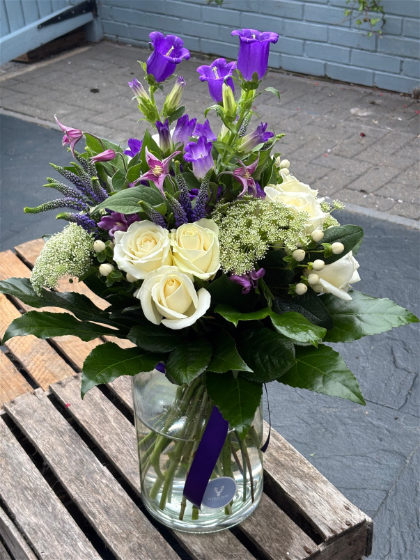 Seasonal Flowers | Elegant Vase Arrangement