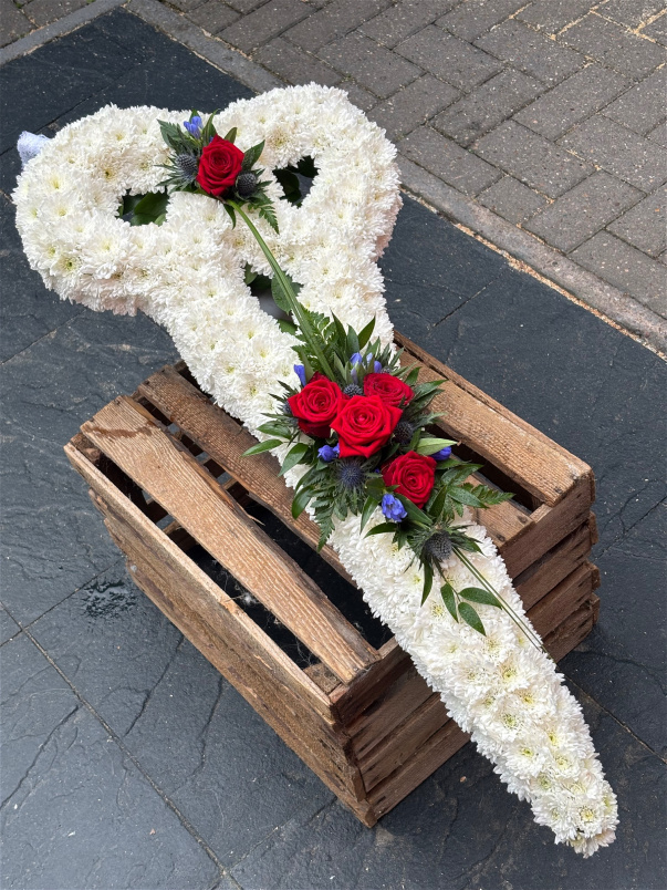 Funeral Flowers | Personal Tributes | Scissor Tribute