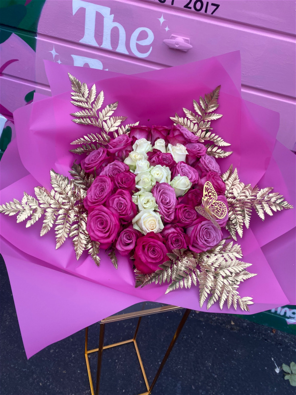 Roses | Initial Love