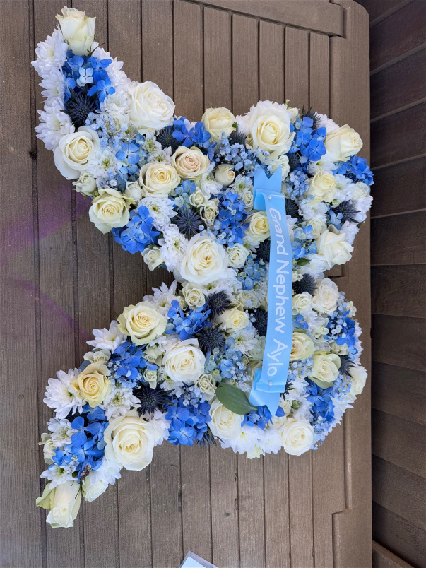 Funeral Tributes  | Angle wings