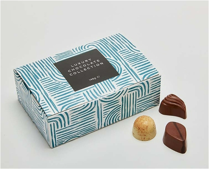 Added Extras  | Bouquets | Christmas  | Hat Boxes  | Mother's Day | Roses | Upsell gifts | Valentines Day  | Luxury Chocolate collection