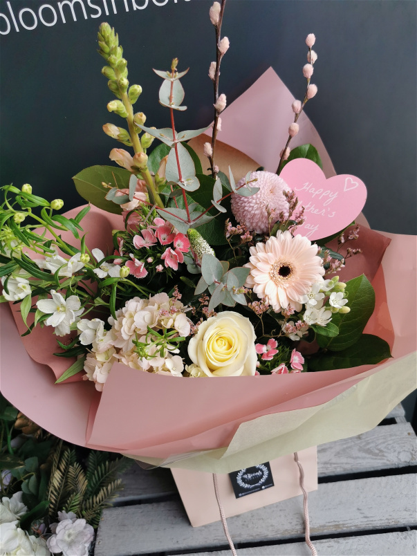 Gift Flowers | Mother's Day | Pretty Pastels