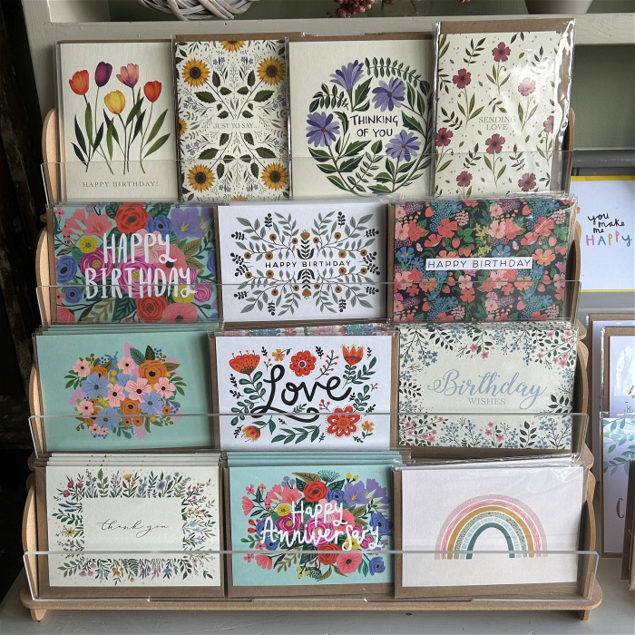 Bouquets & Arrangements | Upsell gifts | Gift Cards