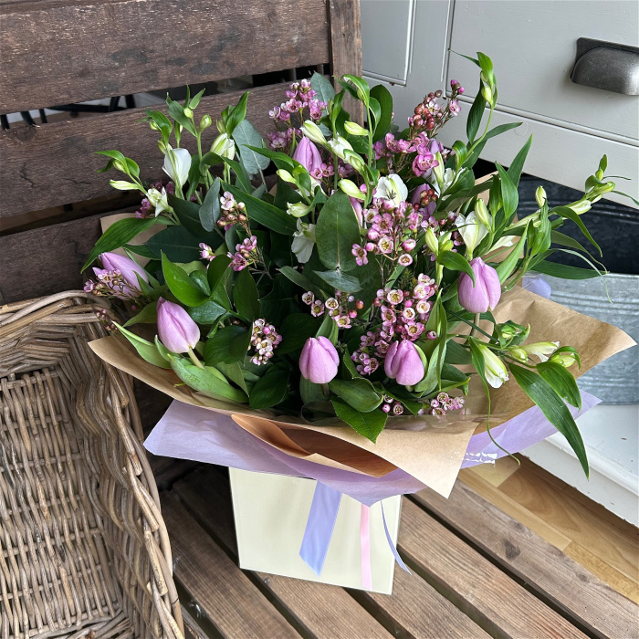 Bouquets & Arrangements | The Tulip Bouquet