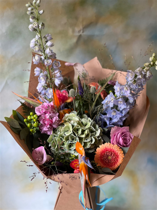 Bouquets | Valentine Flowers - Hand Tied Bouquet | Seasonal Vibrant Bouquet