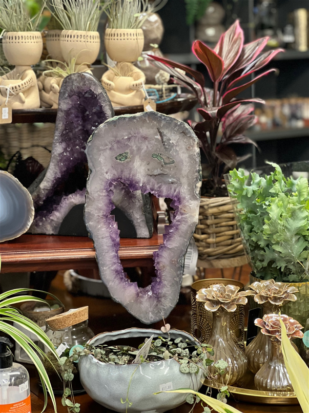 Gifts | Amethyst Geode Hoop