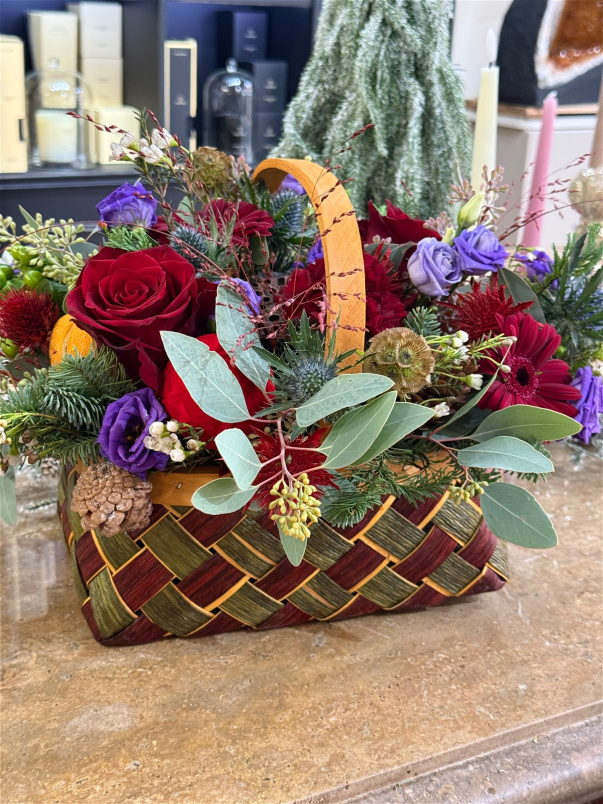 Christmas Flowers | Christmas Basket