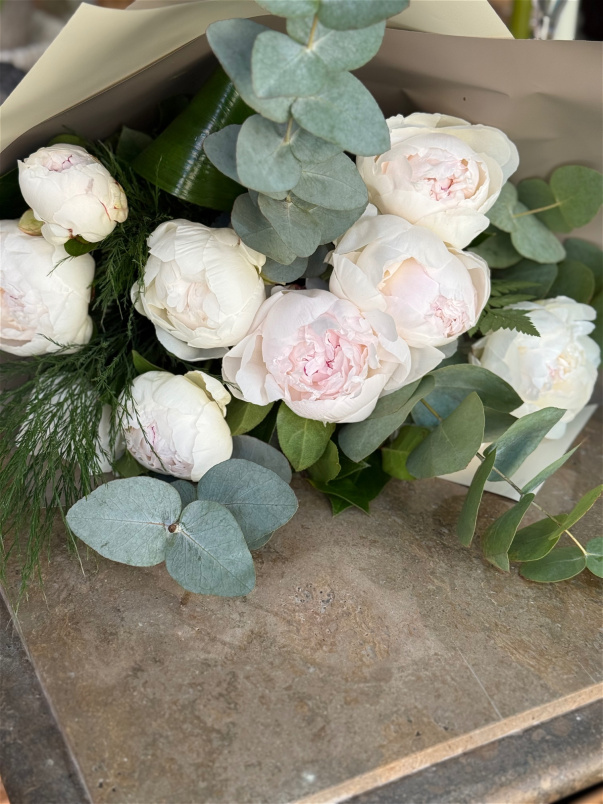 Bouquets | Seasonal Peony Bouquet