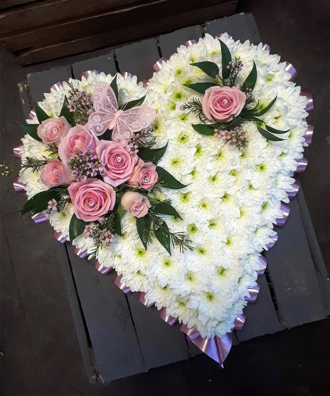 Sympathy | Based Heart With Rose Top Sprays