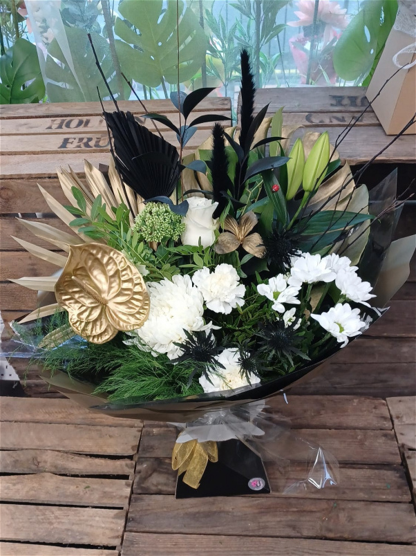 Bouquets | 'For Him' Hand-Tied Bouquet