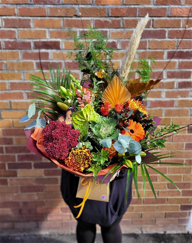 Autumn & Halloween | Bouquets | Autumn Shades Hand-Tied Bouquet