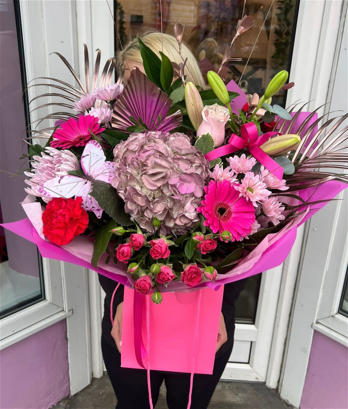 Bouquets | Pinks with rose gold