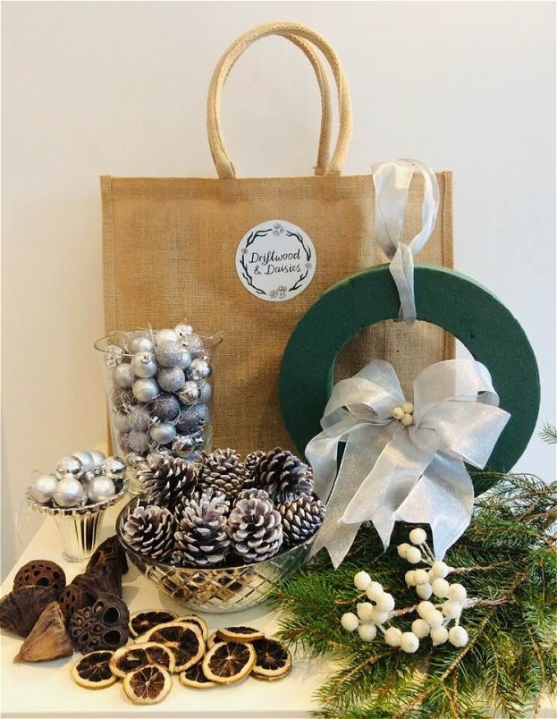 Christmas DIY Kits 2025 | Silver Frost DIY Door Wreath Kit