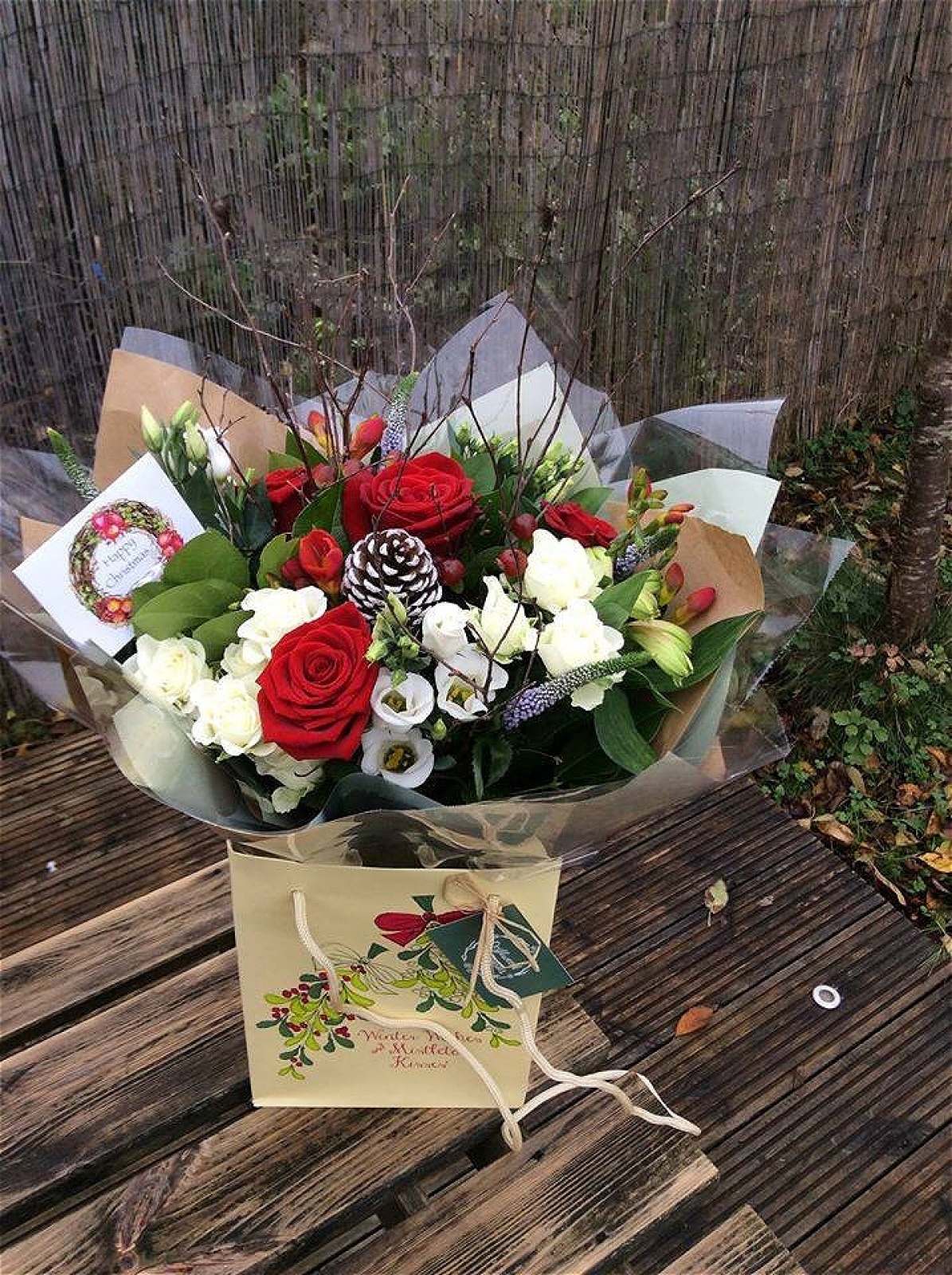 Christmas flowers online and gifts