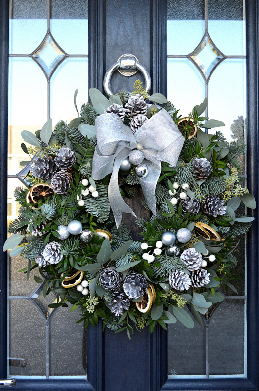 Christmas 2023 | Christmas Workshops 2022 | Christmas Workshops 2025 | Christmas Door Wreath in Foam - Sunday 30th November - Afternoon Workshop