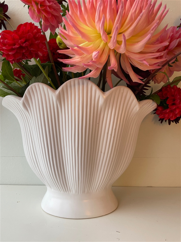 Winter/Spring Workshops 2026 | Spring Vase with Constance - Saturday 14th March- Morning workshop