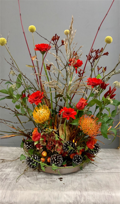 Autumn 2022 Workshops | Autumn 2023 | Autumn 2024 | Saturday Flower Club - Bonfire Arrangement - Saturday 2nd  November - Morning  workshop