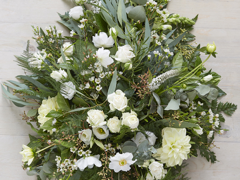 Flowers by Nic @ The Floral Boutique | Isle of Wight | Funeral