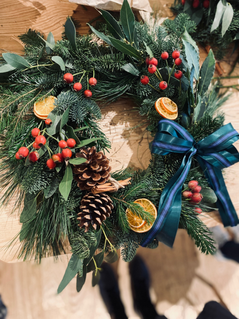 Flowers by Nic @ The Floral Boutique | Isle of Wight | Traditional Christmas Wreaths and Centrepieces: The Joy of Floral Workshops