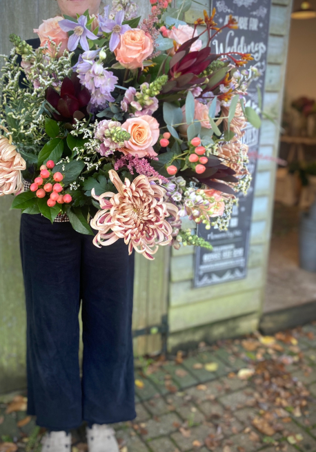 Flowers by Nic @ The Floral Boutique | Isle of Wight | Embrace the Warmth of Mocha Mousse Pantones Colour of the Year 2025