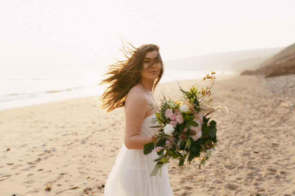 Flowers by Nic @ The Floral Boutique | Isle of Wight | Beachside Blooms: Your Guide to Stunning Isle of Wight Beach Wedding Flowers
