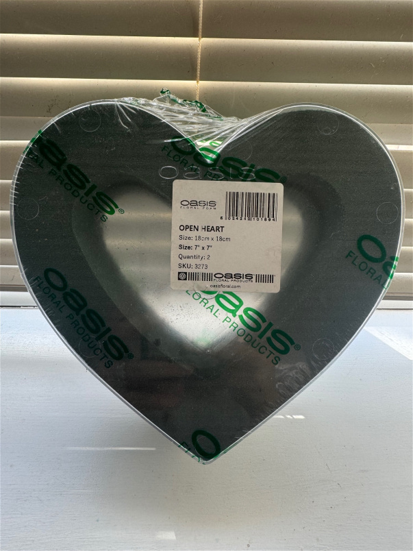 Floral Foam | 2 x Open Heart Floral Foam