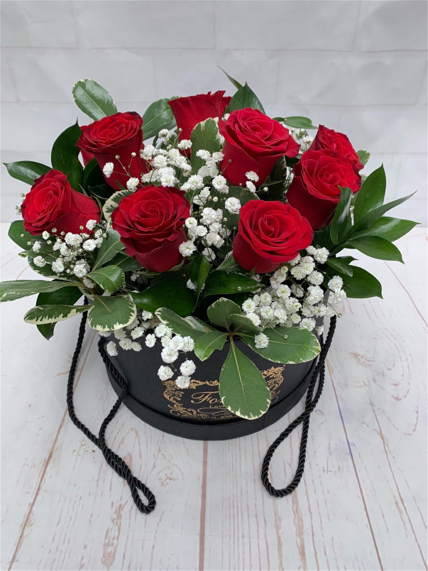 Hat Box Flowers | Valentine’s Day | Hat Box Red Roses Arrangement