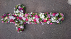 Funeral Flowers | Loose cross
