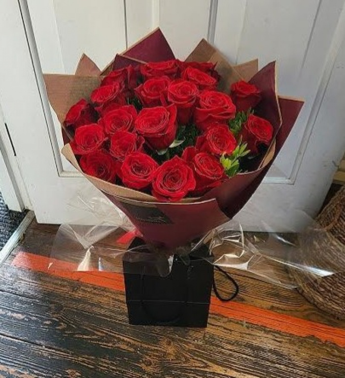 Bouquets | Valentines Day | Handtied of Red Roses
