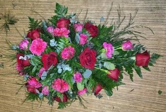 Funeral Flowers | Rose And Carnation Spray