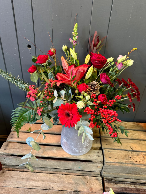 Container arrangements | The Christmas Collection | Christmas Vase
