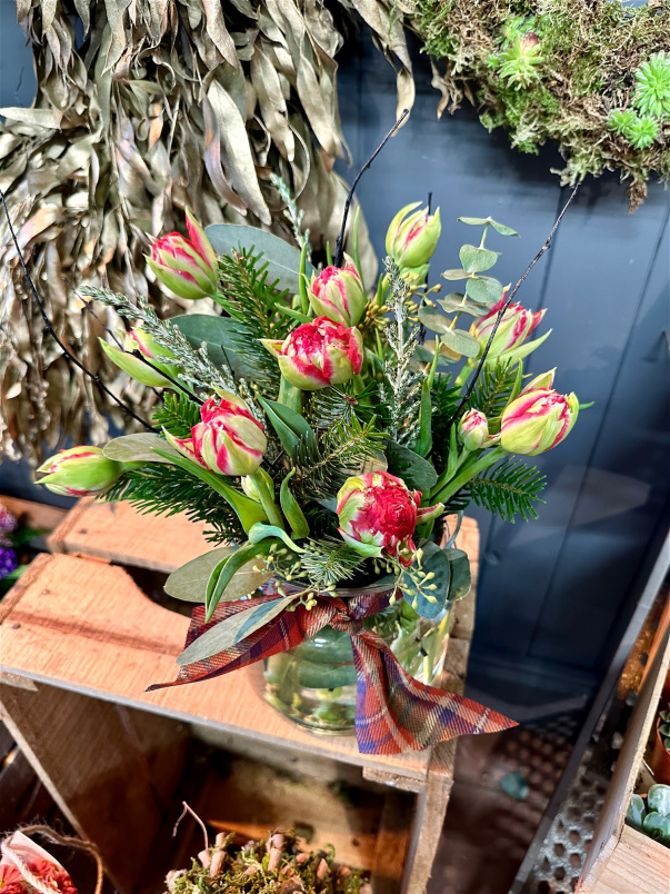 The Christmas Collection | Christmas Tulip Vase