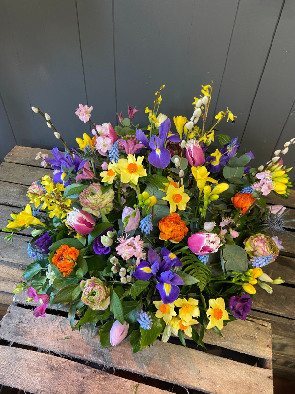 Funeral Flowers | Posy Arrangement