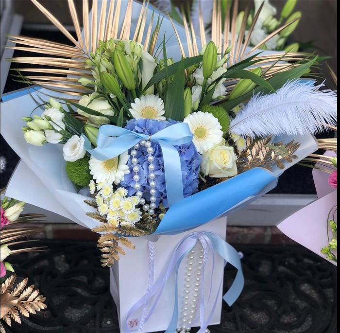 Bouquets | Signature Collection