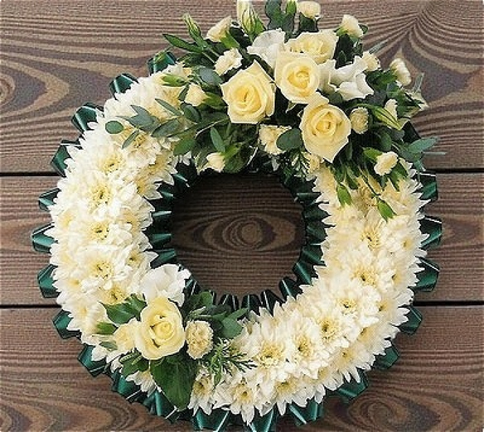 Funerals | padded wreath