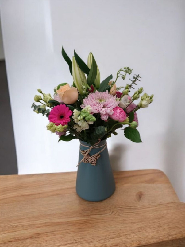 Bouquets | Mother's Day | Handite with vase