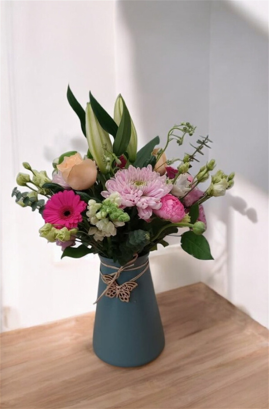 Bouquets | Mother's Day | Handite with vase