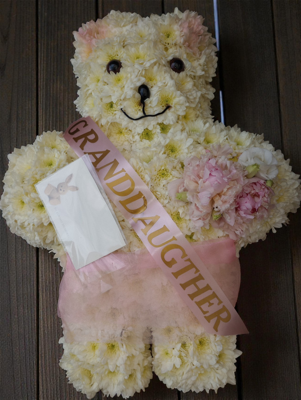 Funerals | Teddy bear tribute