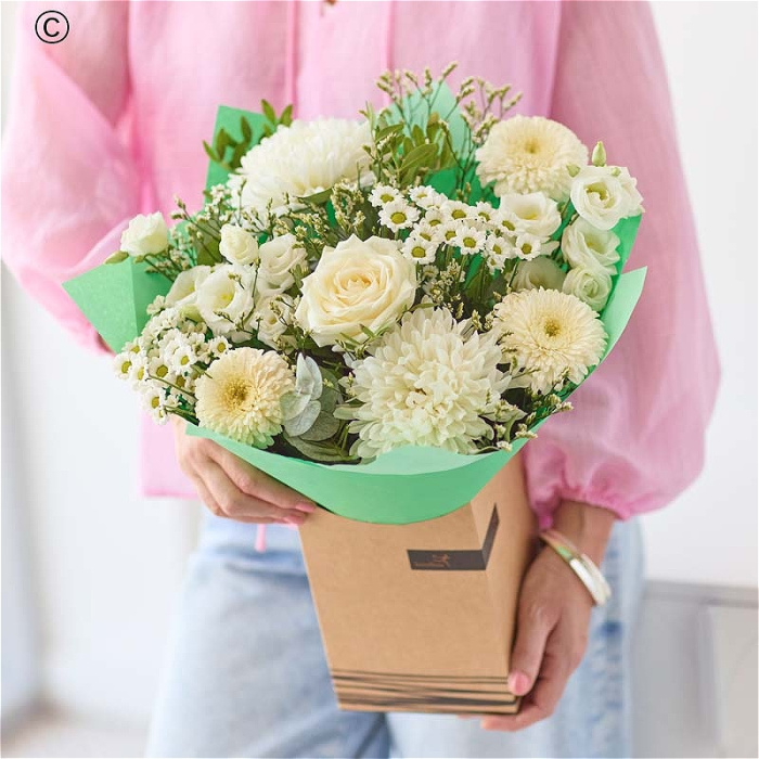 Small Bouquets | Stonall - Petite Neutral Gift Box