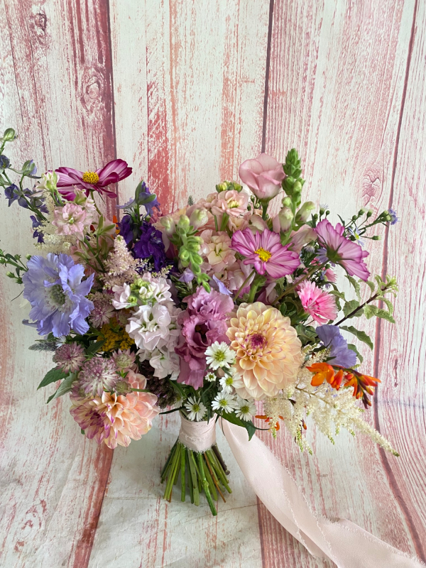 Solent Stems | Gosport | Flowers grown for your wedding in Hampshire